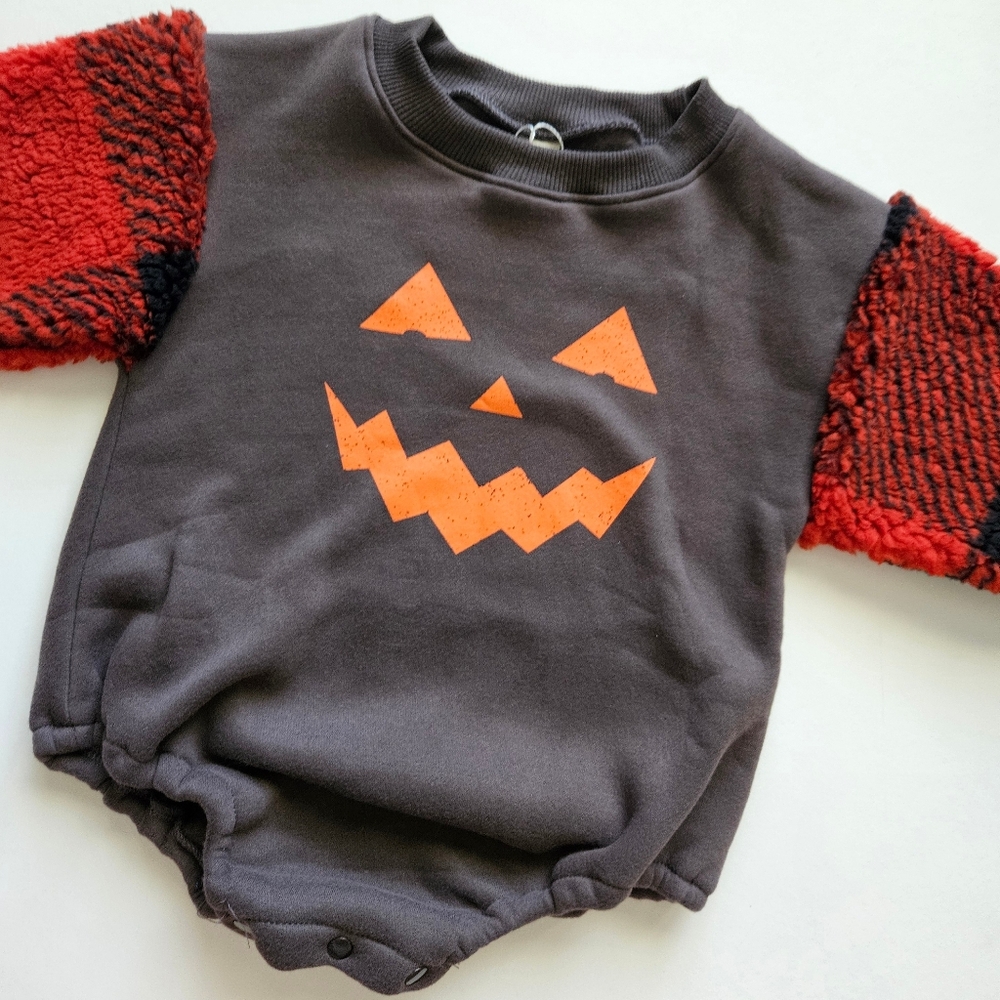 Miniolie 12-18M Bubble Romper Halloween Jackolantern costume pumpkin patch